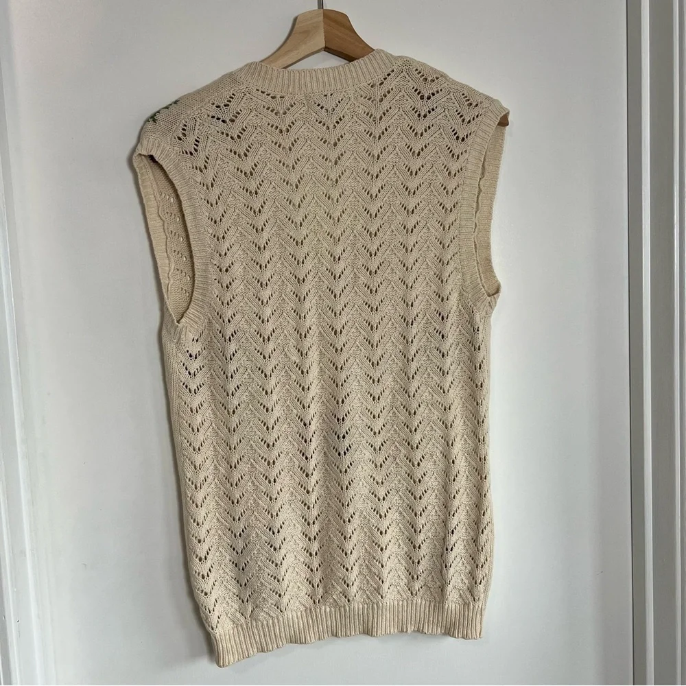 Vintage Cambridge Petite Cream Knit Floral Sleeveless Sweater Vest, Size Large P